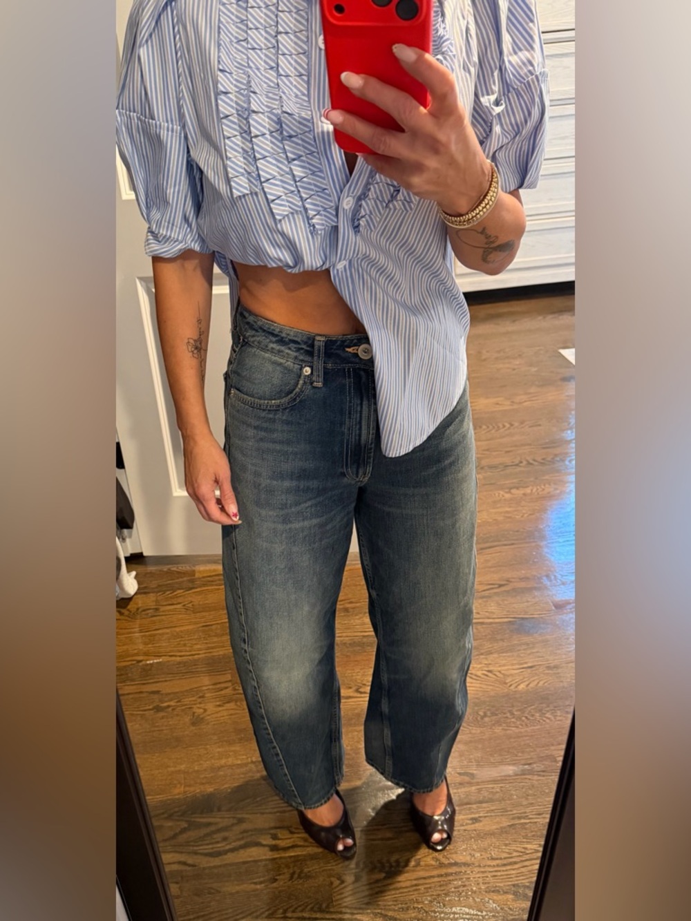 Zara High Rise Wide Leg Jeans in Dark Blue Wash